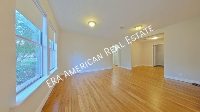 Building Photo - 1014 Judith Ave