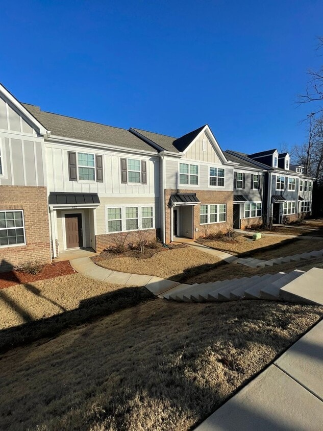 3 Bedroom 2.5 Bath Townhome in Travelers ... - 3 Bedroom 2.5  Bath Townhome in Travelers ...