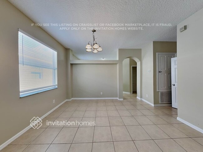 Building Photo - 14948 Stonebriar Way