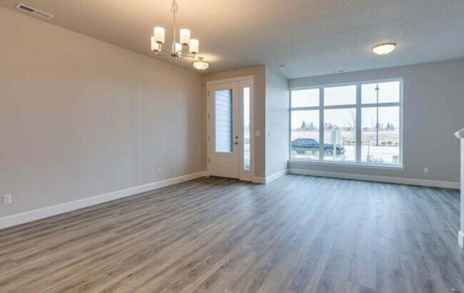 Living Area - 7598 SE Blanton St