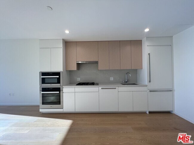 Foto del edificio - 877 Francisco St