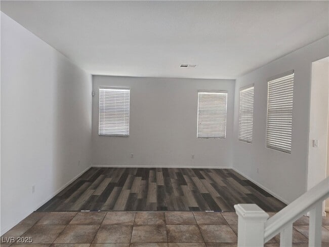 Building Photo - 6640 April Bend Ct