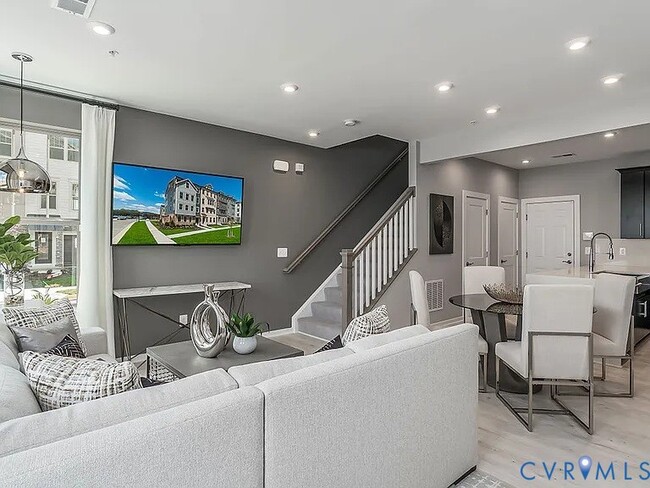 Building Photo - 202 Brattice Dr