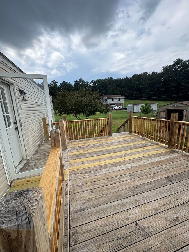 Foto del edificio - 3 Bed, 2 Bath Mobile Home Near Coldwater E...