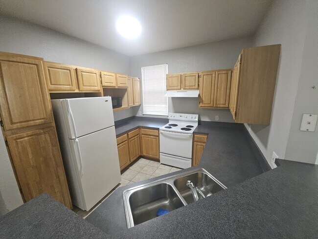 Foto del edificio - 3281 Soho St