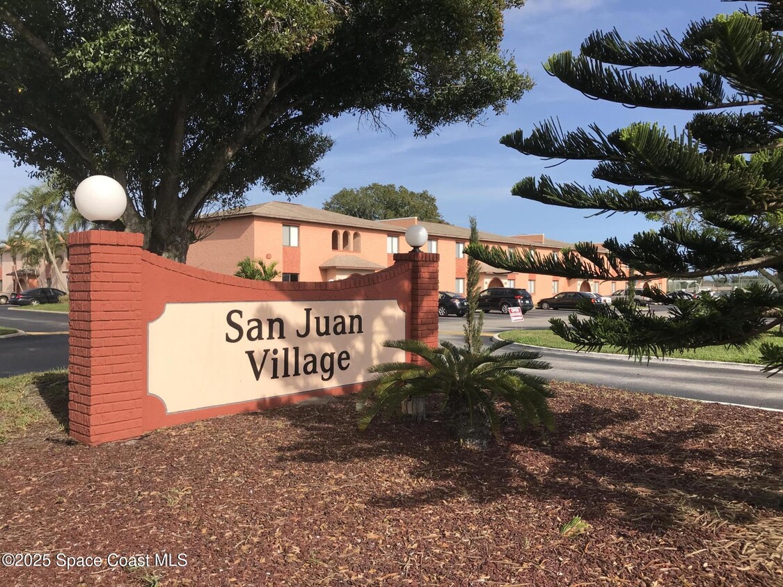 Primary Photo - 196 San Juan Cir