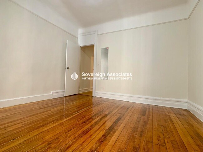 Foto del edificio - 209 W 108th St
