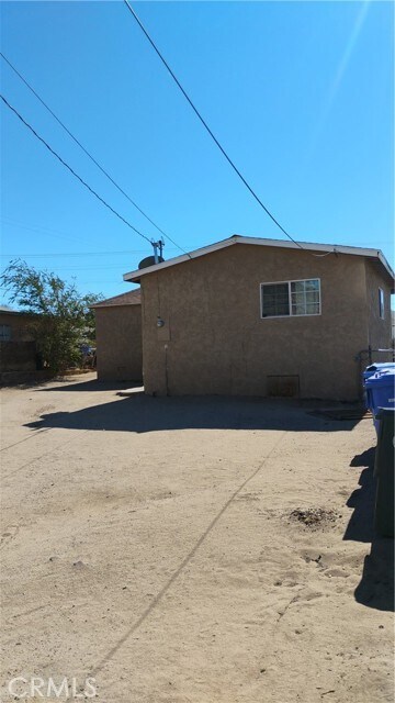 Building Photo - 711 Nancy St