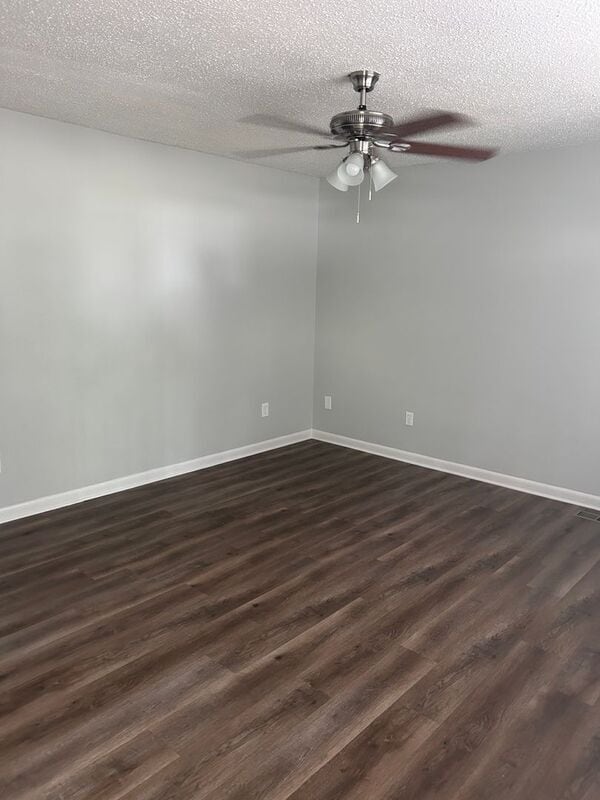 Building Photo - 5686 Desoto Dr