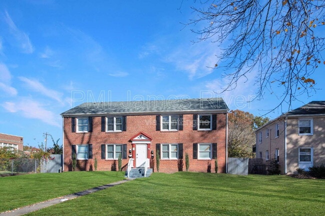 Building Photo - 4915 Chamberlayne Ave