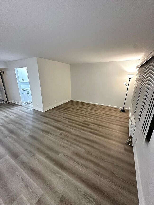 Foto del edificio - 150 SW 134th Way