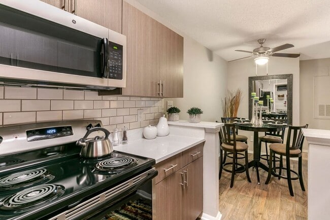 Commons at University Square - Commons at University Square Apartments