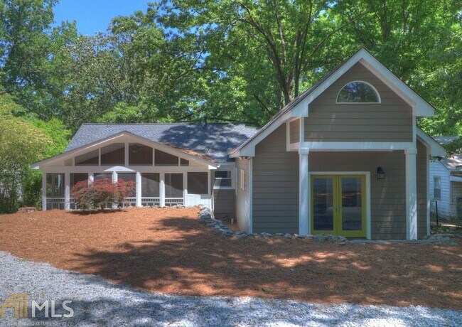 Building Photo - 1254 Kingsley Cir NE