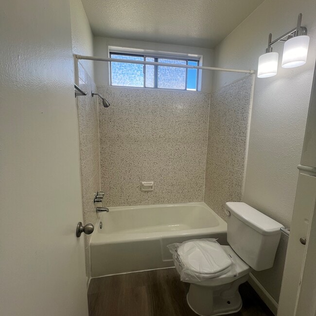 Building Photo - Academy Pointe Apartment Homes