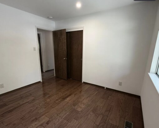 Building Photo - 592 Old Orchard Dr