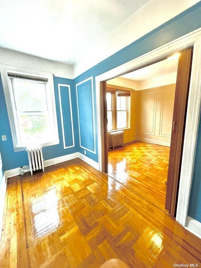 Foto del edificio - 47-16 67th St