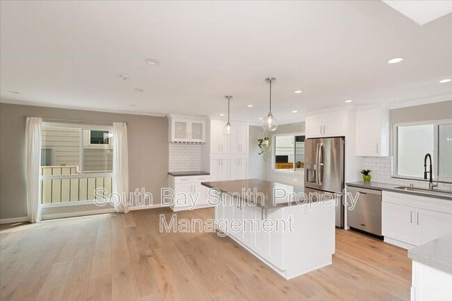 Foto del edificio - 122 S Guadalupe Ave