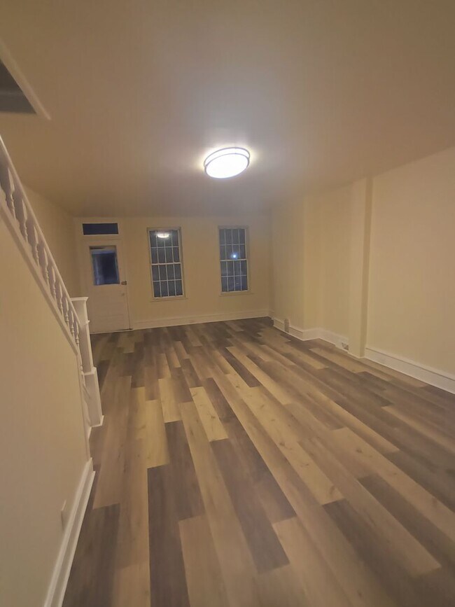 Foto del edificio - Spacious Newly Renovated West Philadelphia...