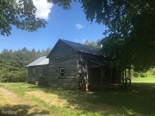 Building Photo - 4518 Hickory Nut Ridge Rd