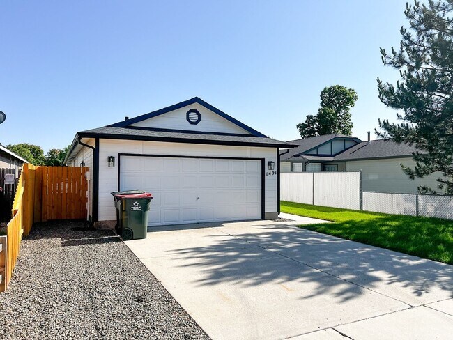 Building Photo - Charming 3BR  2BA House in Meridian