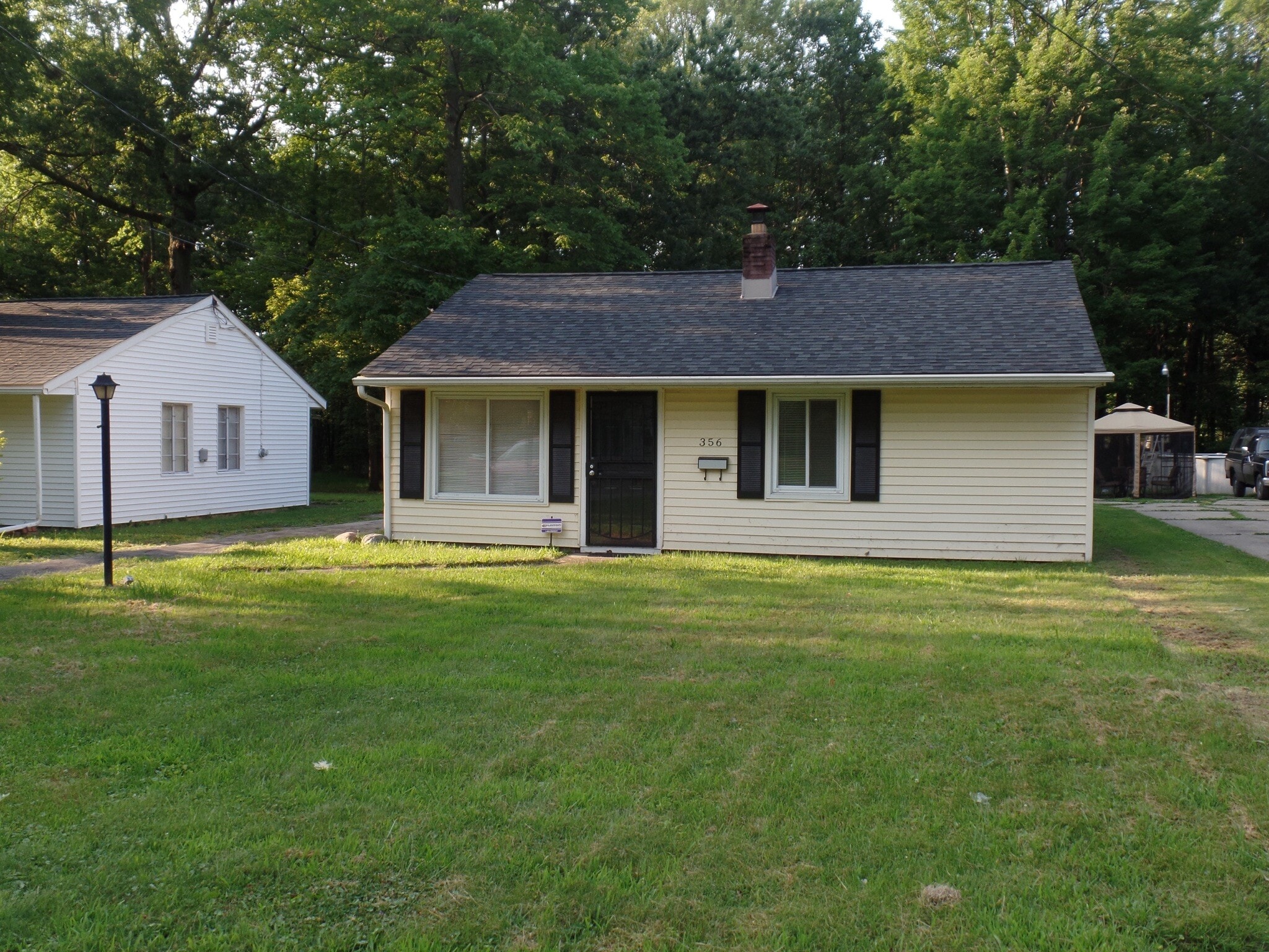 356 Melrose Ave Youngstown, OH 44512 – photo 1