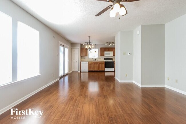 Building Photo - 13180 N Brick Chapel Dr