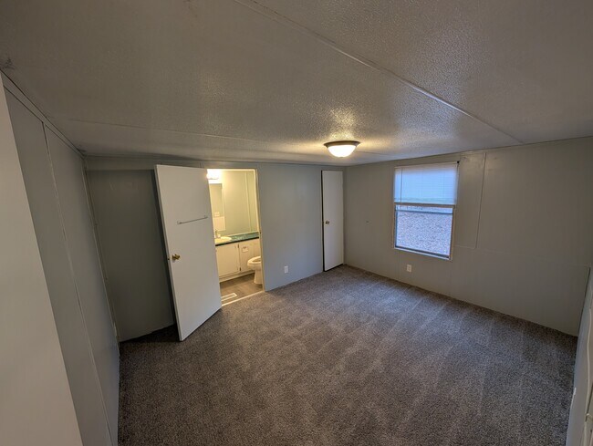 Foto del edificio - 157 Ransdell Ln