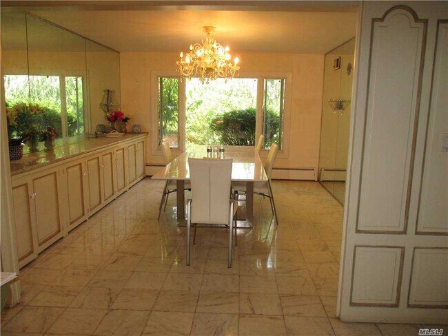 Foto del edificio - 5 Kenneth Ct