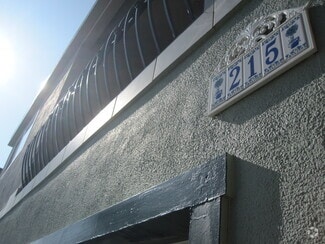 Building Photo - 215 Covina Ave