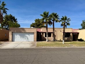 Building Photo - 11878 Calle Del Cid