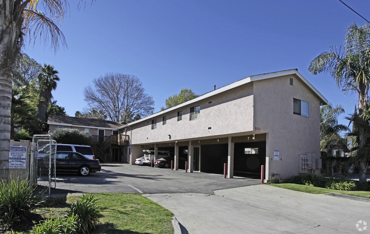 Primary Photo - 503 N Fig St
