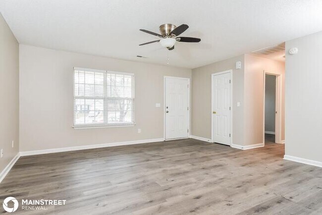 Building Photo - 215 Kinnley Ct, Greensboro, NC 27455