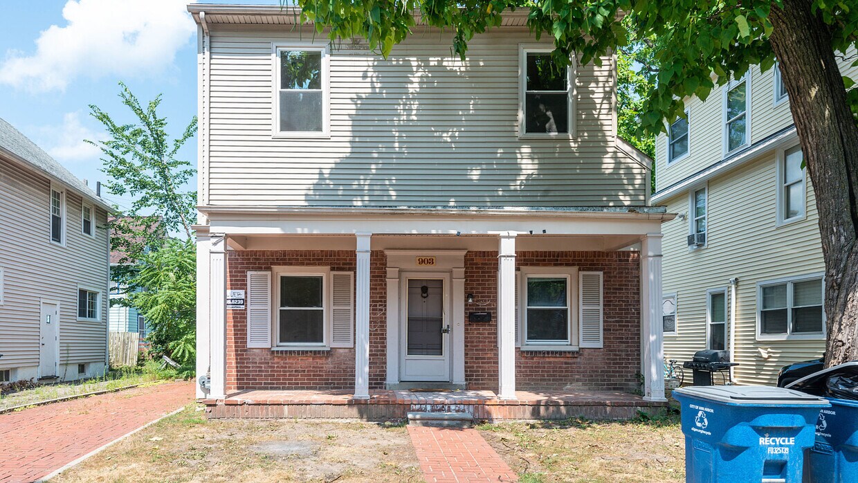 Photo - 903 Sylvan Ave (Ann Arbor, MI)
