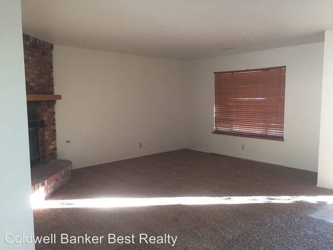 Building Photo - 3 br, 2 bath House - 26191 Bear Valley Road