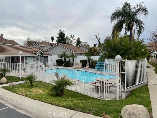 Foto del edificio - 6670 Brighton Pl