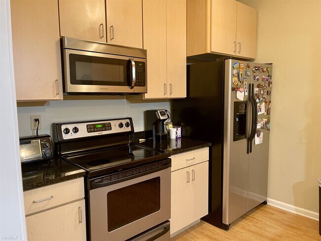 Building Photo - 2 br, 2 bath Condo - 433 Fountain View 433