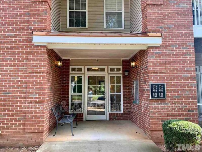 Foto del edificio - 535 Weather Ridge Ln