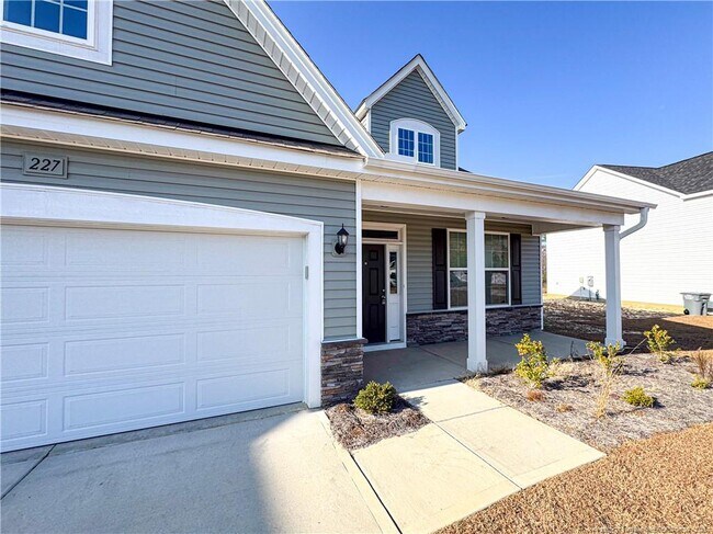 Building Photo - 227 Bow Cmn Wy