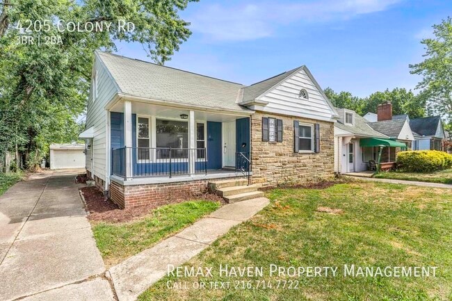 Building Photo - 4205 Colony Rd, South Euclid - Spacious 3 ...