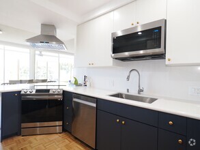 Building Photo - 32646 Coastsite Dr