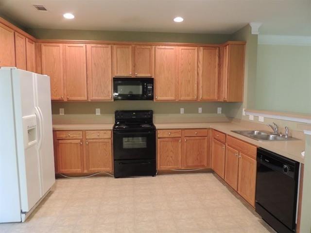 Foto del edificio - 3196 Cedar Glade Ln NE
