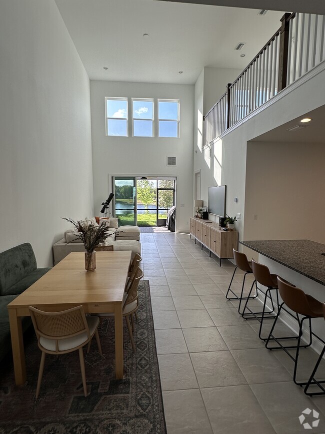 Building Photo - 11463 Newtonian Blvd