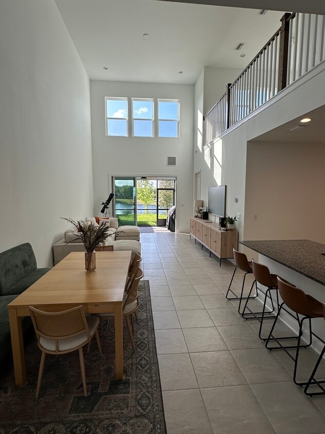 Primary Photo - 11463 Newtonian Blvd