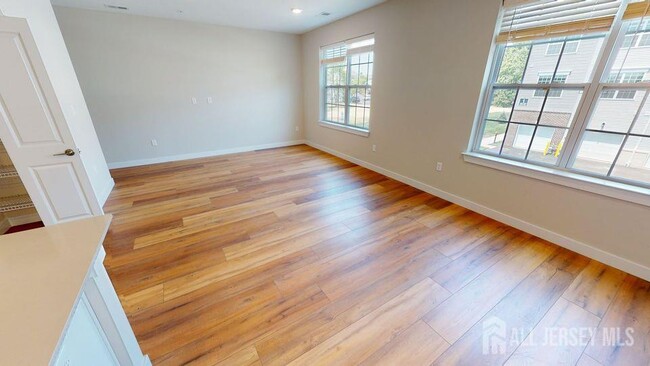 Building Photo - 601 Novak Terrace