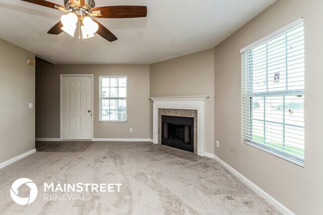 Foto del edificio - 9602 Sleepy Hollow Ln