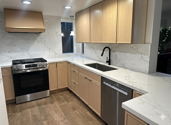 Completamente equipado con todo lo necesario para una estancia prolongada. - 4010 Layang Layang Cir