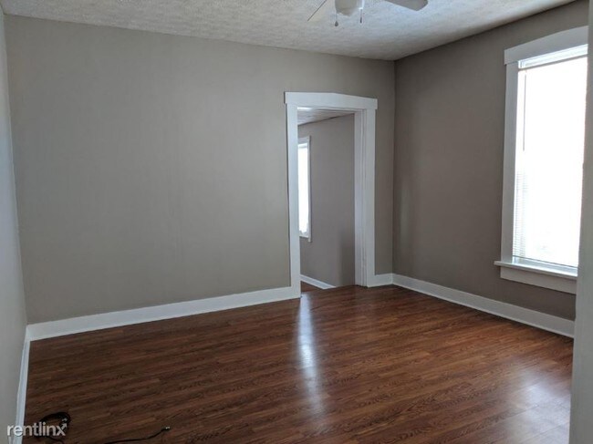 Building Photo - 3 br, 1 bath House - 113 Park Dr