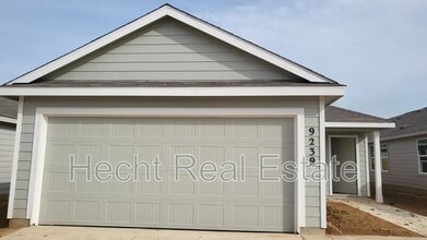 Building Photo - 9239 Navarro Vis