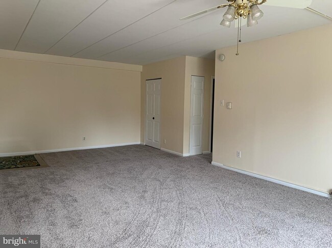 Building Photo - 3421 West Chester Pike