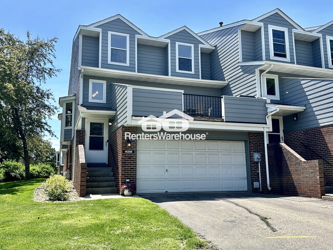 Building Photo - 14288 Estates Ave